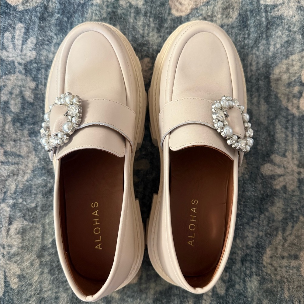 ALOHAS Beige Loafers with Sparkling Buckle